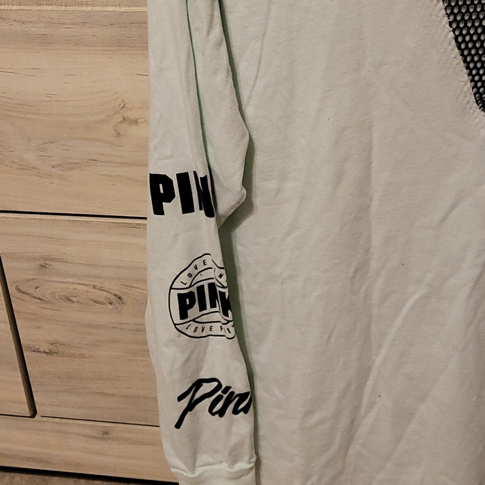 VS PINK Long Sleeve Shirt - Picture 3 of 6